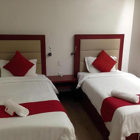 Cherry Midtown Hotel Olongapo Extérieur photo