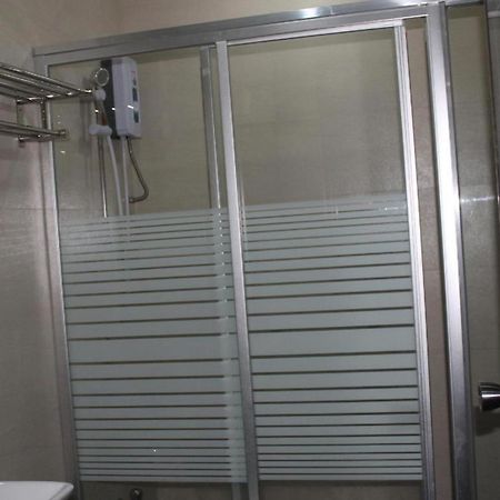 Cherry Midtown Hotel Olongapo Extérieur photo