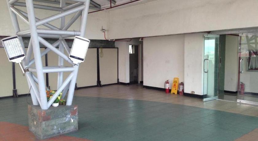 Cherry Midtown Hotel Olongapo Extérieur photo