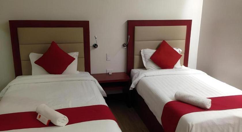 Cherry Midtown Hotel Olongapo Extérieur photo