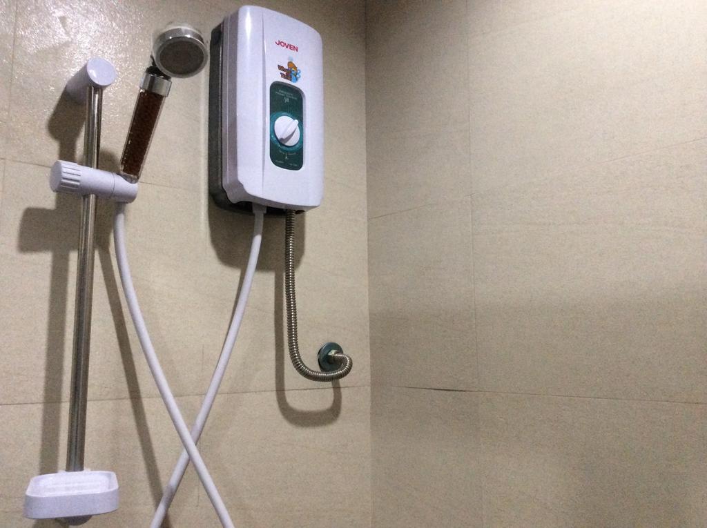 Cherry Midtown Hotel Olongapo Chambre photo